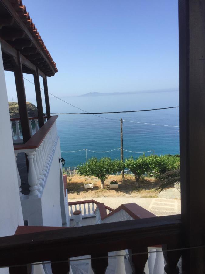 Villa Bonatsa Andros Home Bací Kültér fotó