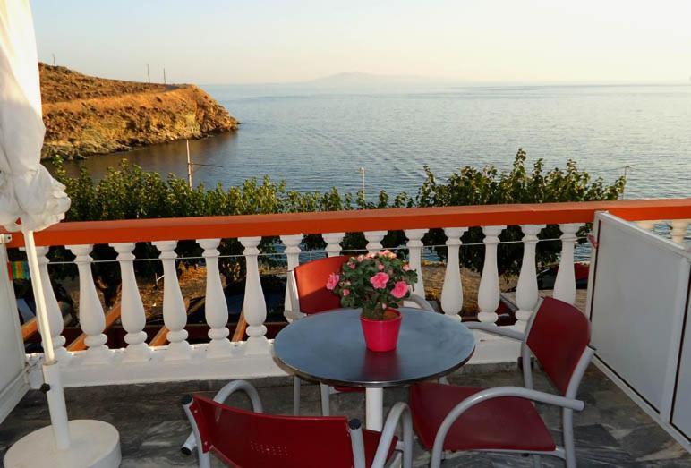 Villa Bonatsa Andros Home Bací Kültér fotó