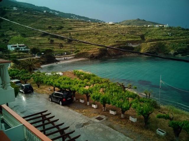Villa Bonatsa Andros Home Bací Kültér fotó